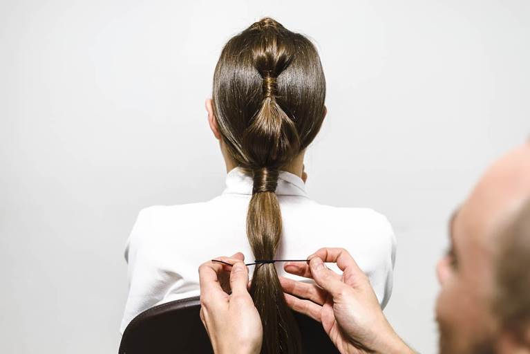 Bandage ponytail hairstyle tutorial step 6