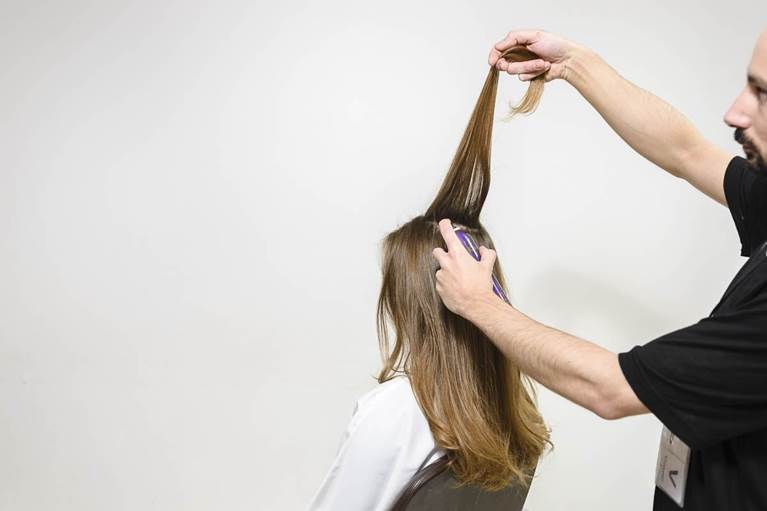 Bouffant Ponytail hairstyle tutorial step 2